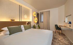 Hotel Pullman Centre Ramblas  4*