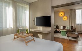 Hotel Pullman Centre Ramblas  4*